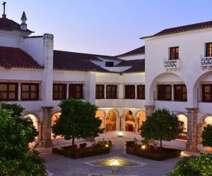 hotel-vila-vicosa-outside2